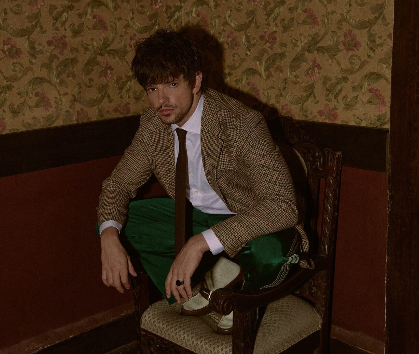 Lasso arranca una nueva etapa con “p0rn0grafía”