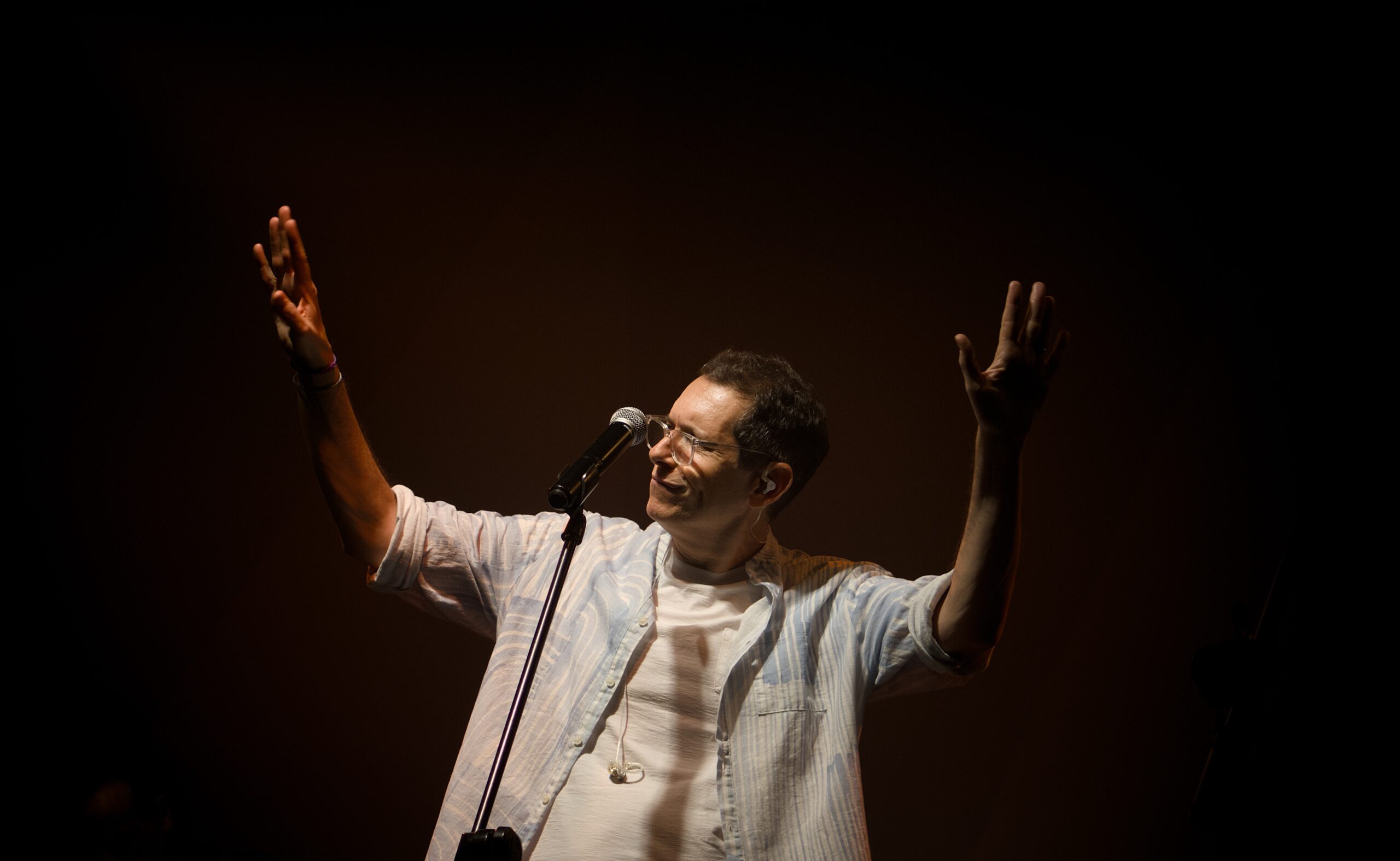 LESEL presenta un himno a la resiliencia con “Inmenso”